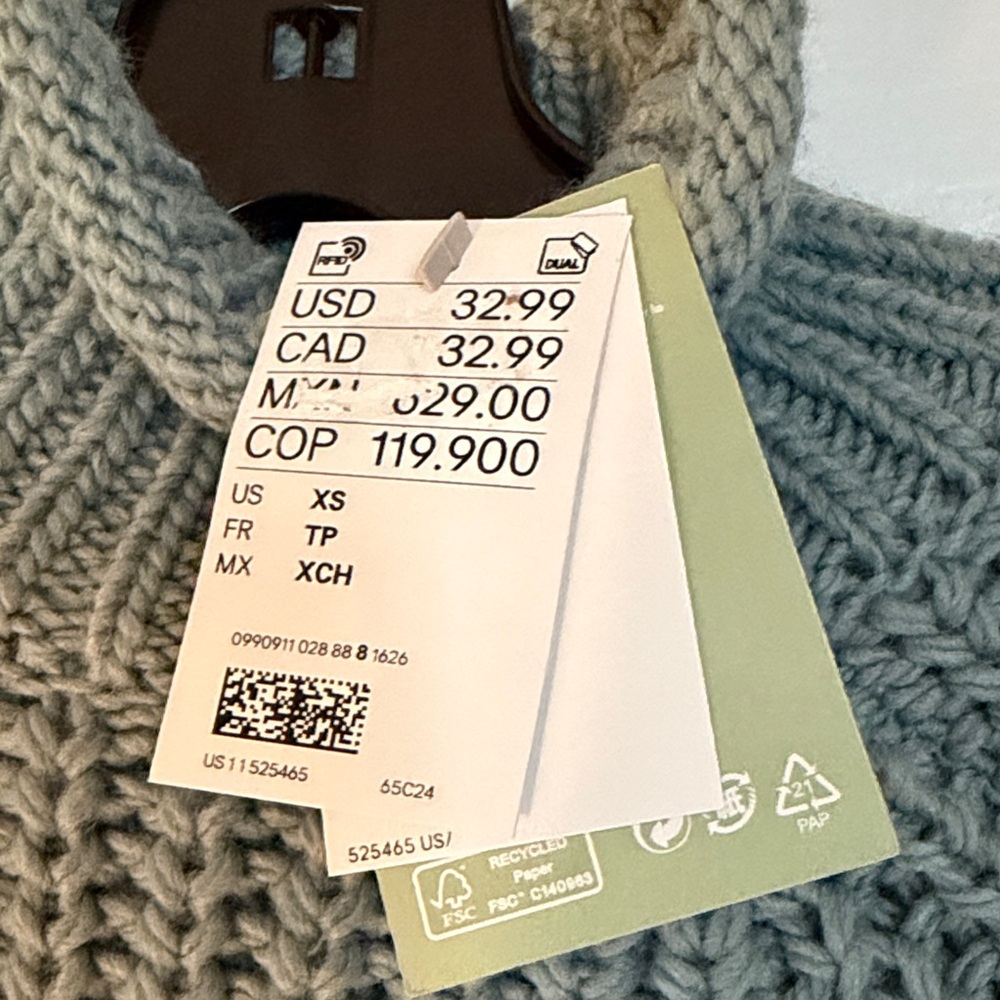 H&M Olive Turtleneck Sweater - Picture 2 of 4